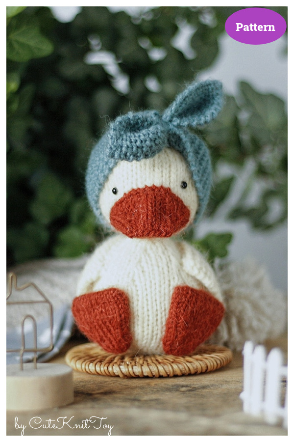 Goose Knitting Pattern