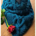 I Heart Cables Bandana Cowl Free Knitting Pattern