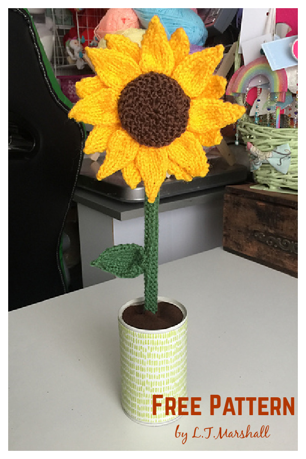 Large Sunflower Free Knitting Pattern