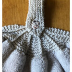 Fan-shaped Towel Topper Free Knitting Pattern