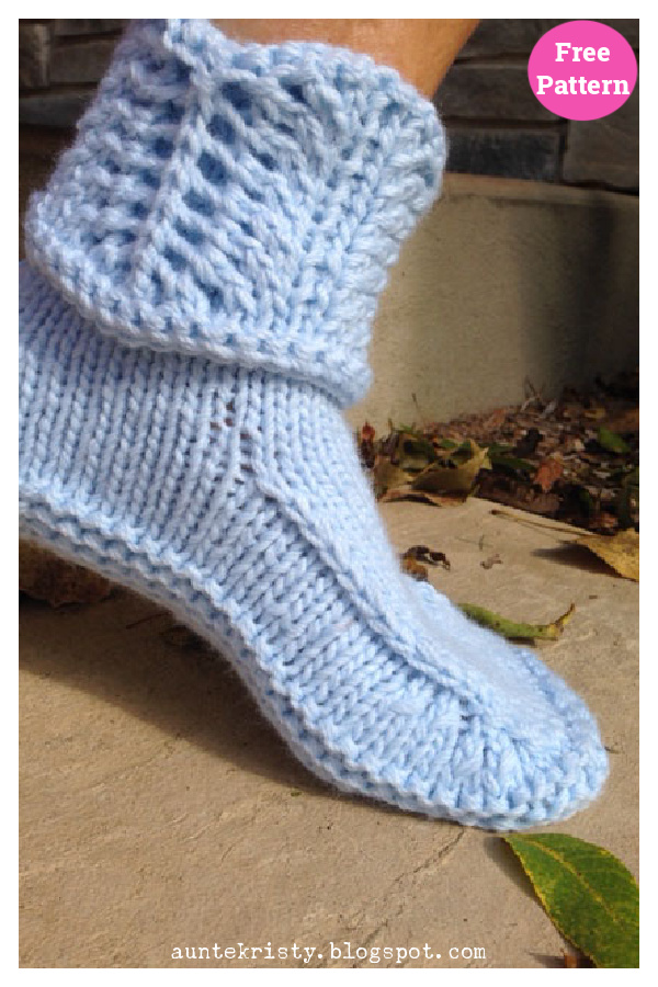 Slipper Boots with Lace Cuff Free Knitting Pattern