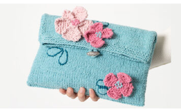 It's a Date Clutch Free Knitting Pattern