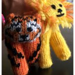 Two Finger Puppets free Knitting Pattern
