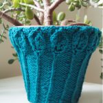Plant Pot Cosy Free Knitting Pattern