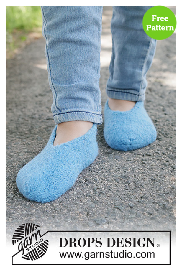 Blue Drift Slippers Free Knitting Pattern