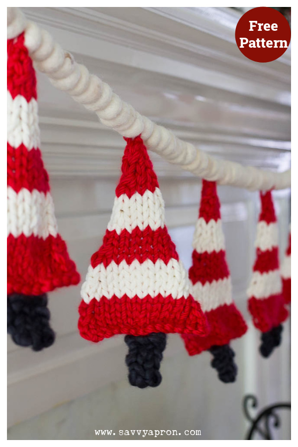 Christmas Tree Banner Free Knitting pattern