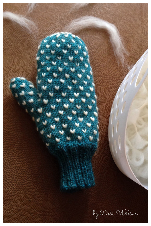 Easy Mittens with Thrums Free Knitting Pattern