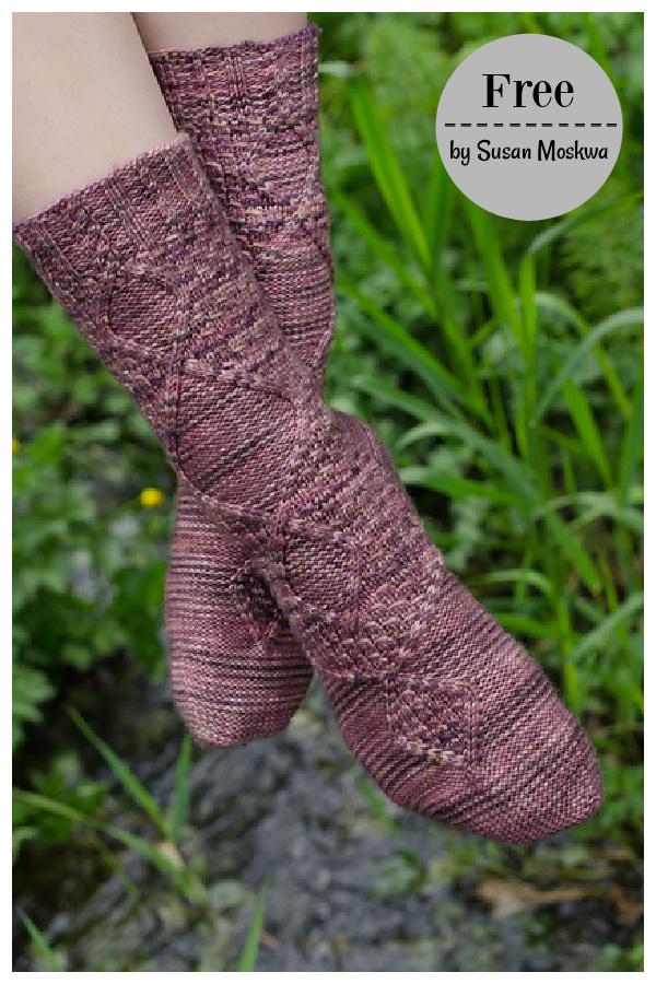 Cheshire Cabled Socks Free Knitting PatternCheshire Cabled Socks Free Knitting Pattern