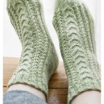 Popcorn Cable Socks Free Knitting Pattern