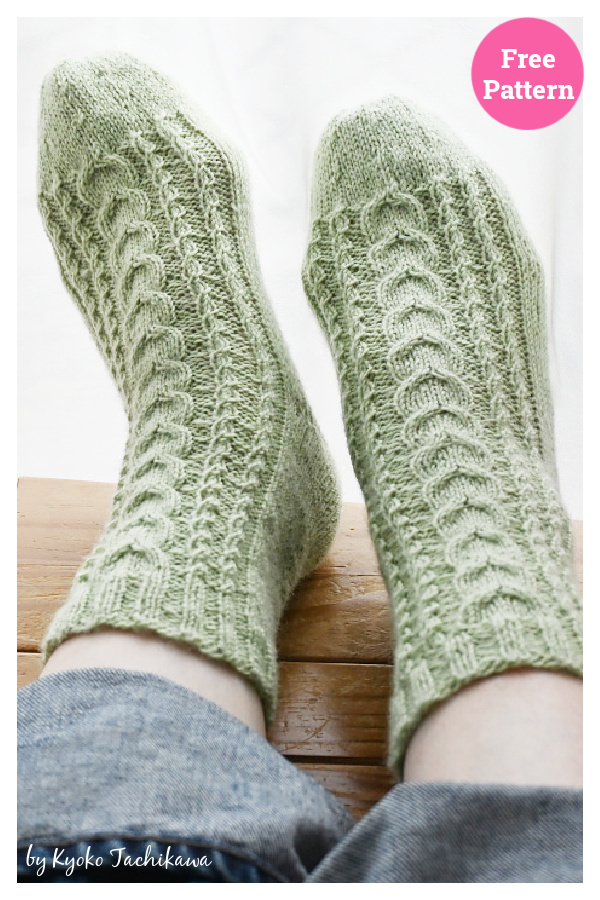 Popcorn Cable Socks Free Knitting Pattern