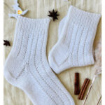 Basic Unisex Socks Free Knitting Pattern