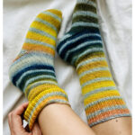 Basic Women Socks Free Knitting Pattern