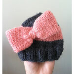 Big Bow Newborn Baby Hat Free Knitting Pattern