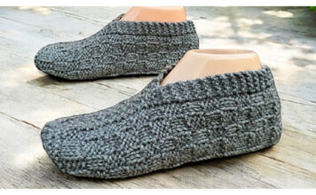 Plaid Slippers Free Knitting Pattern