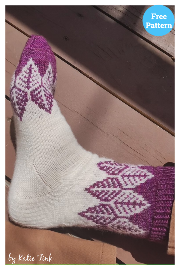 Lilac Leaf Socks Free Knitting Pattern