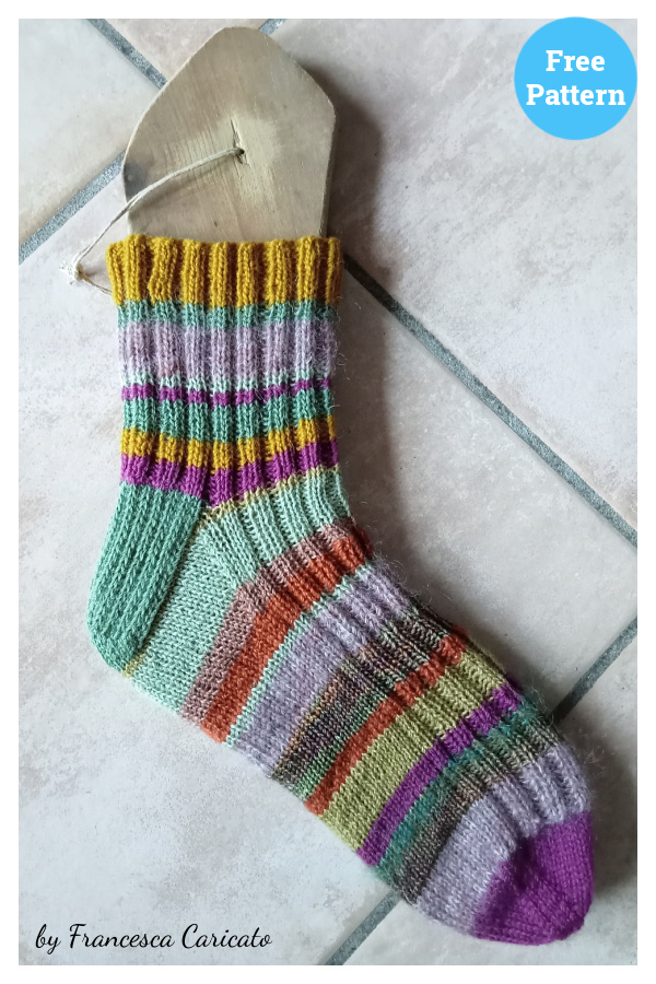 Random Socks Free Knitting Pattern