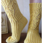 Smocked Leaves Socks Free Knitting Pattern