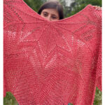 Estrela Star Shawl Free Knitting Pattern and Video Tutorial