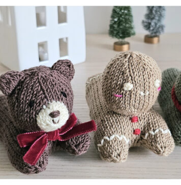 Winter Cuddle Crew Free Knitting Pattern
