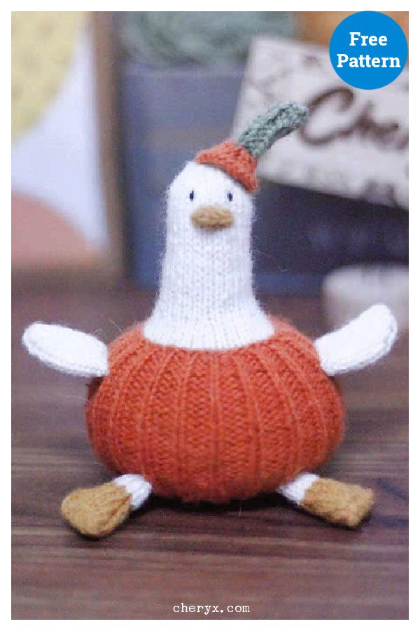 Halloween Pumpkin Duck Free Knitting Pattern