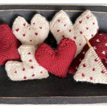 Stuffed Hearts Free Knitting Pattern