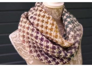 Just Tone It Cowl Free Knitting Pattern
