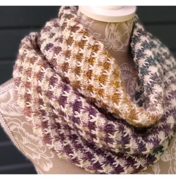 Just Tone It Cowl Free Knitting Pattern