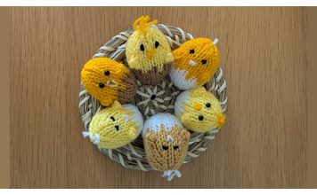 Chick Eggs Free Knitting Pattern