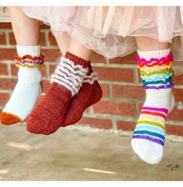 Ruffled Feathers Socks Free Knitting Pattern Ruffled Feathers Socks Free Knitting Pattern