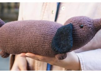 Comforting Dachshund Free Knitting Pattern