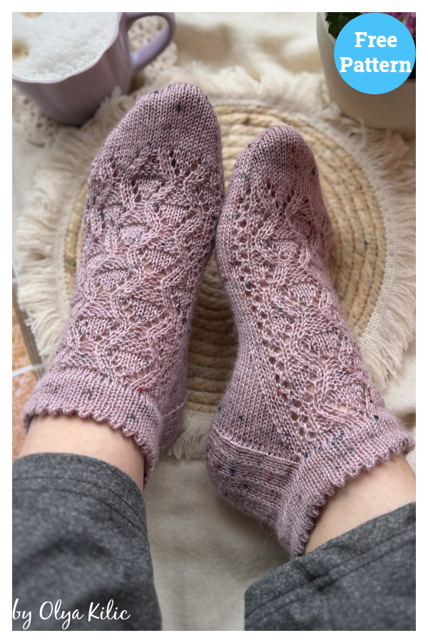 Sanduhr Socks Free Knitting Pattern